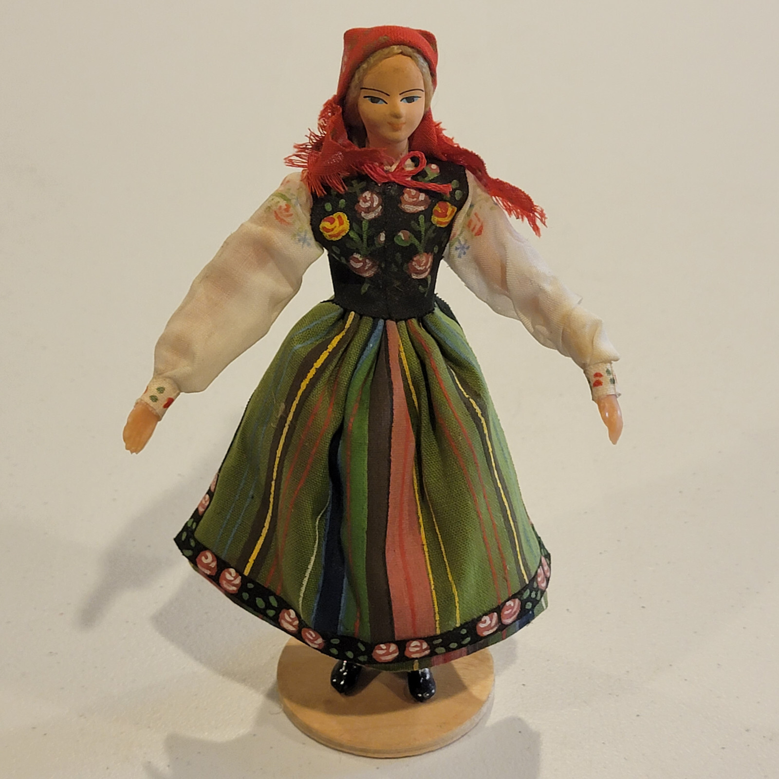Polish Doll In Regional Dress FOREIGN SOUVENIR TRADITIONAL HANDMADE VTG RETRO