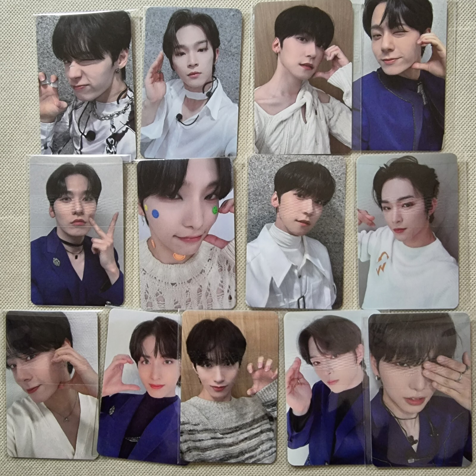 ONEUS MALUS EVERLINEトレカ ラキドロ ゴニ ONEUS MALUS EVERLINEトレカ ラキドロ ゴニ ONEUS OFFICIAL 8TH