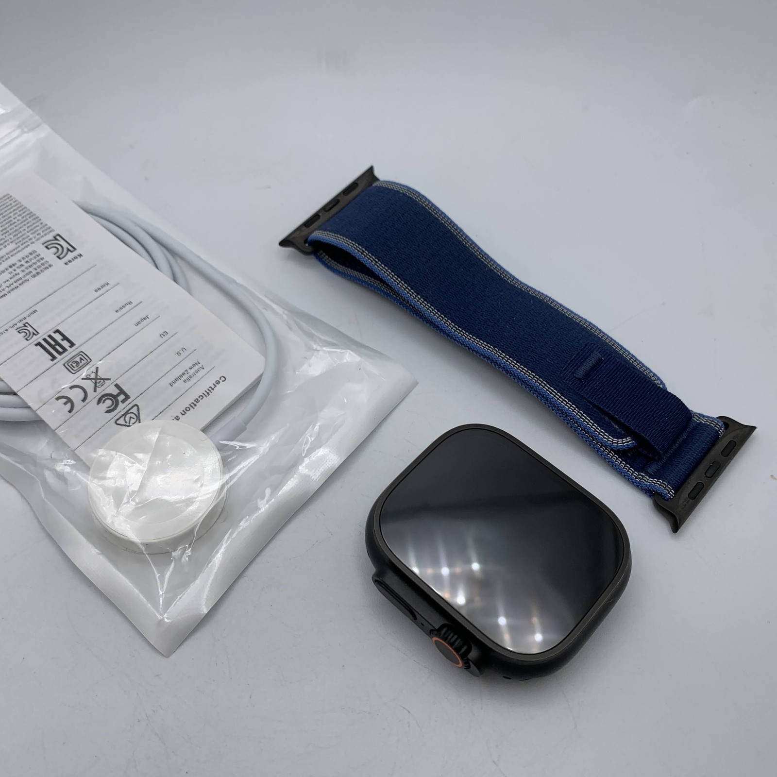 Apple Watch Ultra 3 49mm GPS + Cellular Black Titanium - Very Good