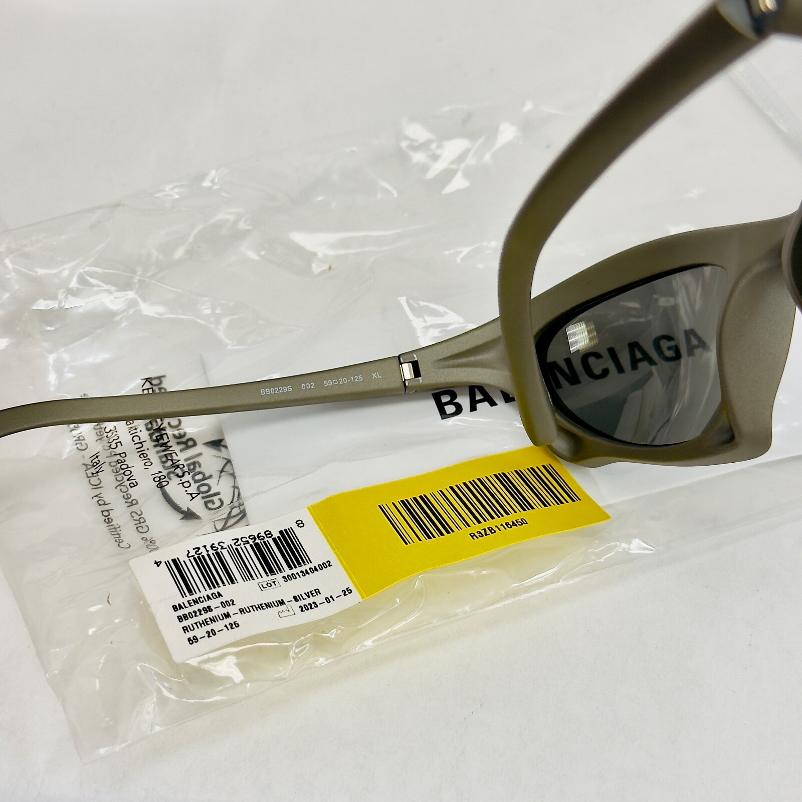 Pre-owned Balenciaga Bat 0229 Gray Silver Mirror 004 Fashion Demna Mask Sunglasses Bb0229s