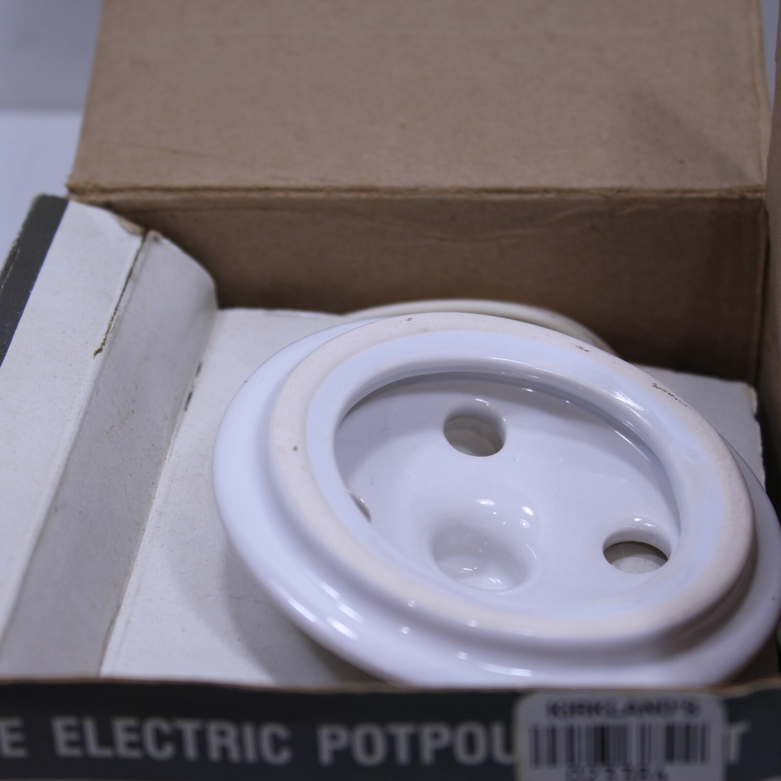 Electric Potpourri Ceramic Pot White Blue Flowers Kirkland Vintage
