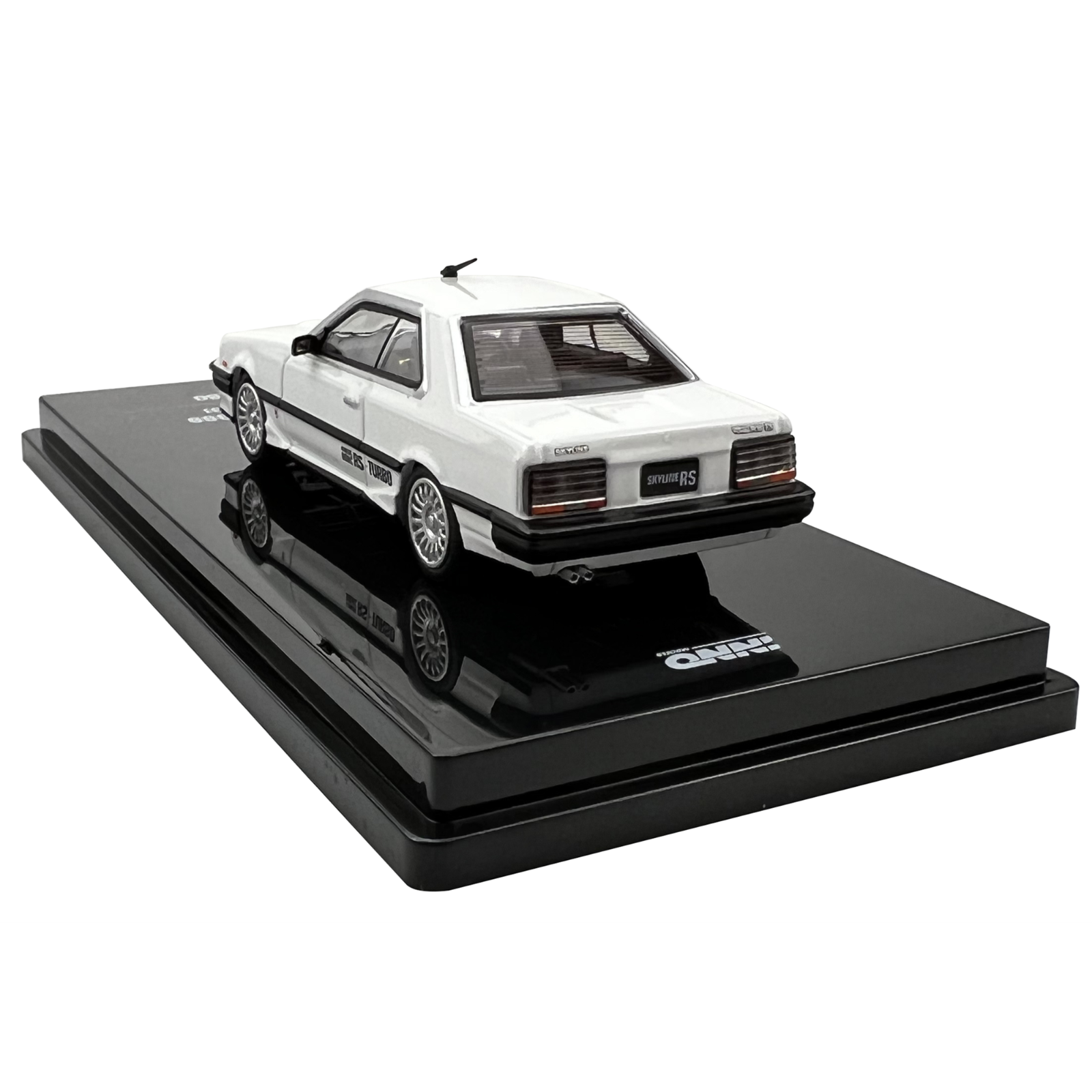 INNO64 1:64 Nissan Skyline 2000 RS-X Turbo DR30 (White)