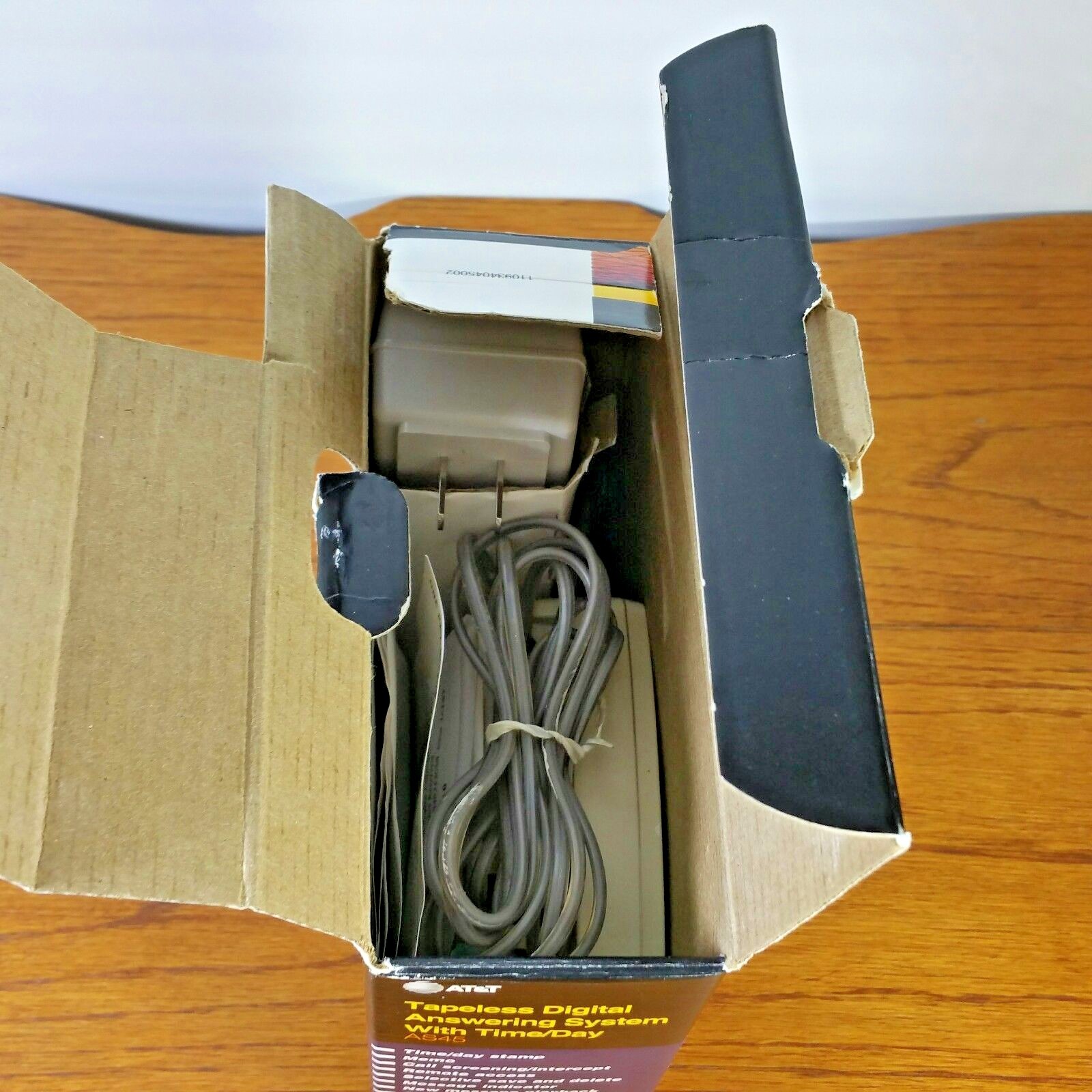 AT&T AS45 Tapeless Digital Answering Machine with Time Day Original Box