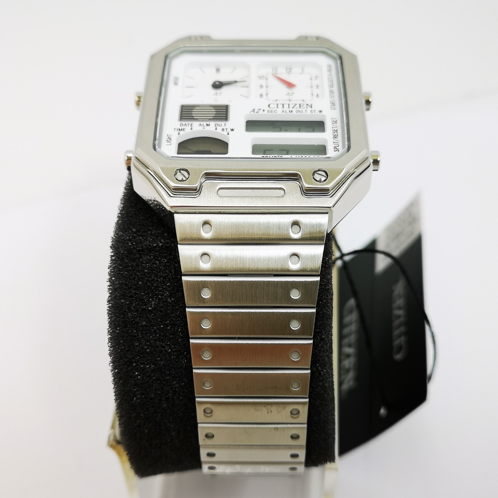 Pre-owned Citizen Collection Record Label Thermo Sensor Jg2120-65a Unisex Watch In Box