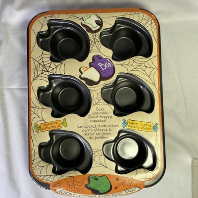Halloween Festival Ghost Crown Cupcake Pan Xylan  Non-stick Coating New