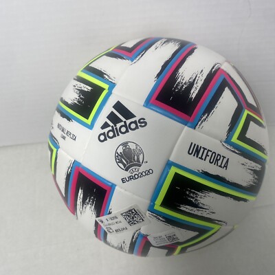 Мяч футбольный adidas Euro 2020