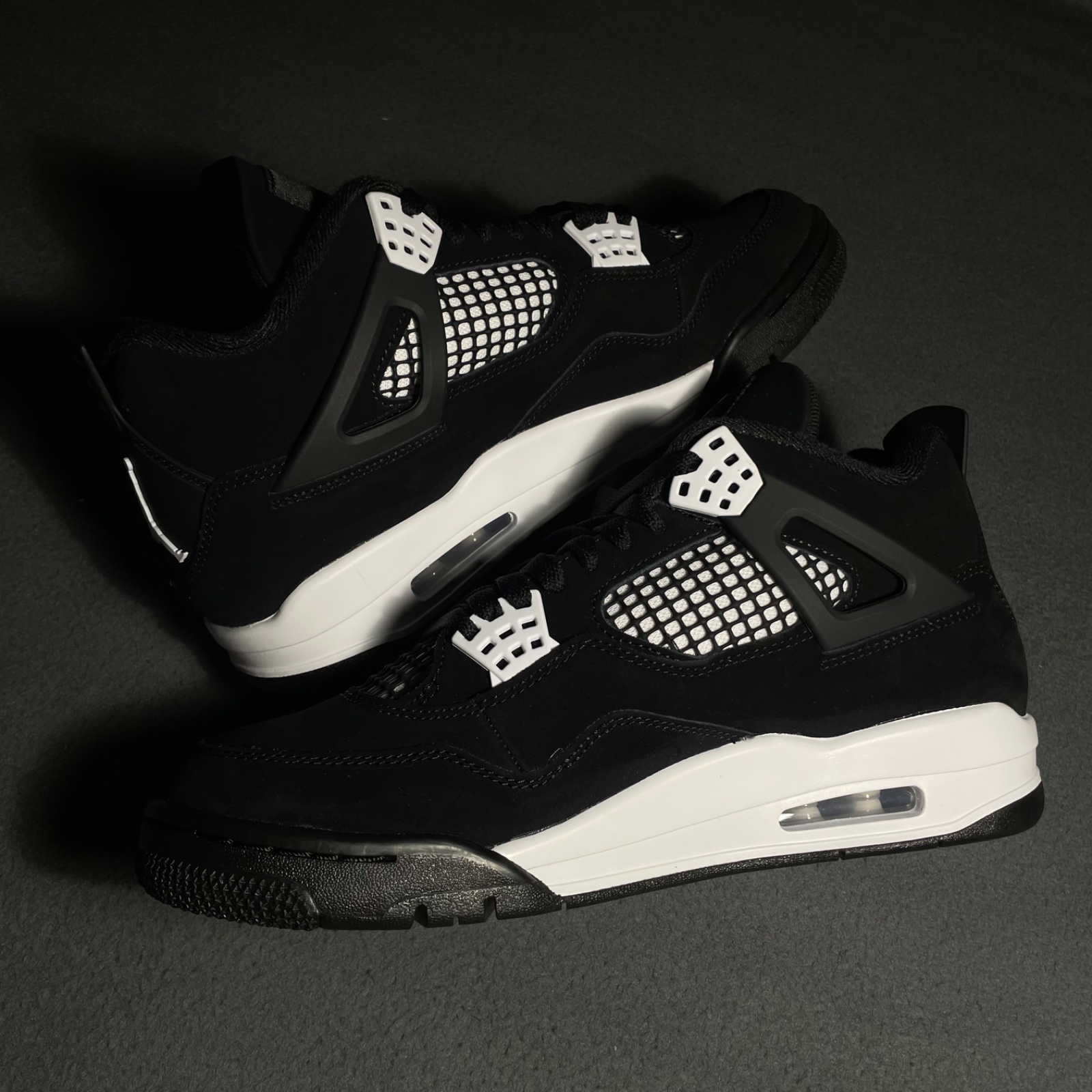 NIKE NIKE JORDAN 4 RETRO WHITE THUNDER BLACK MEN & GS / WOMEN SIZES FAST SHIPPING