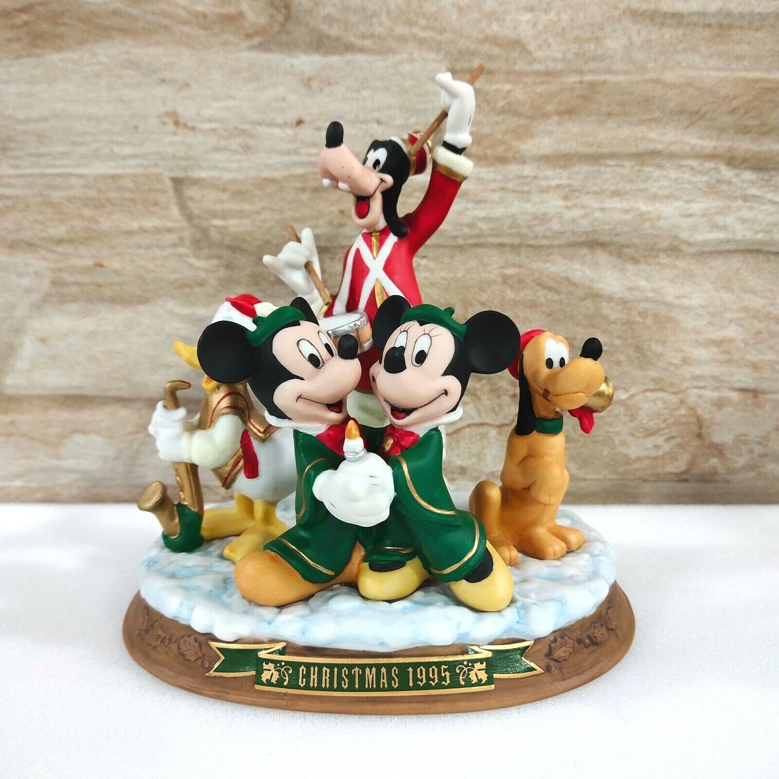Disney フィギュア新品未開封。 ディズニー ウルティメイト シリー・シンフォニー ビッグ
