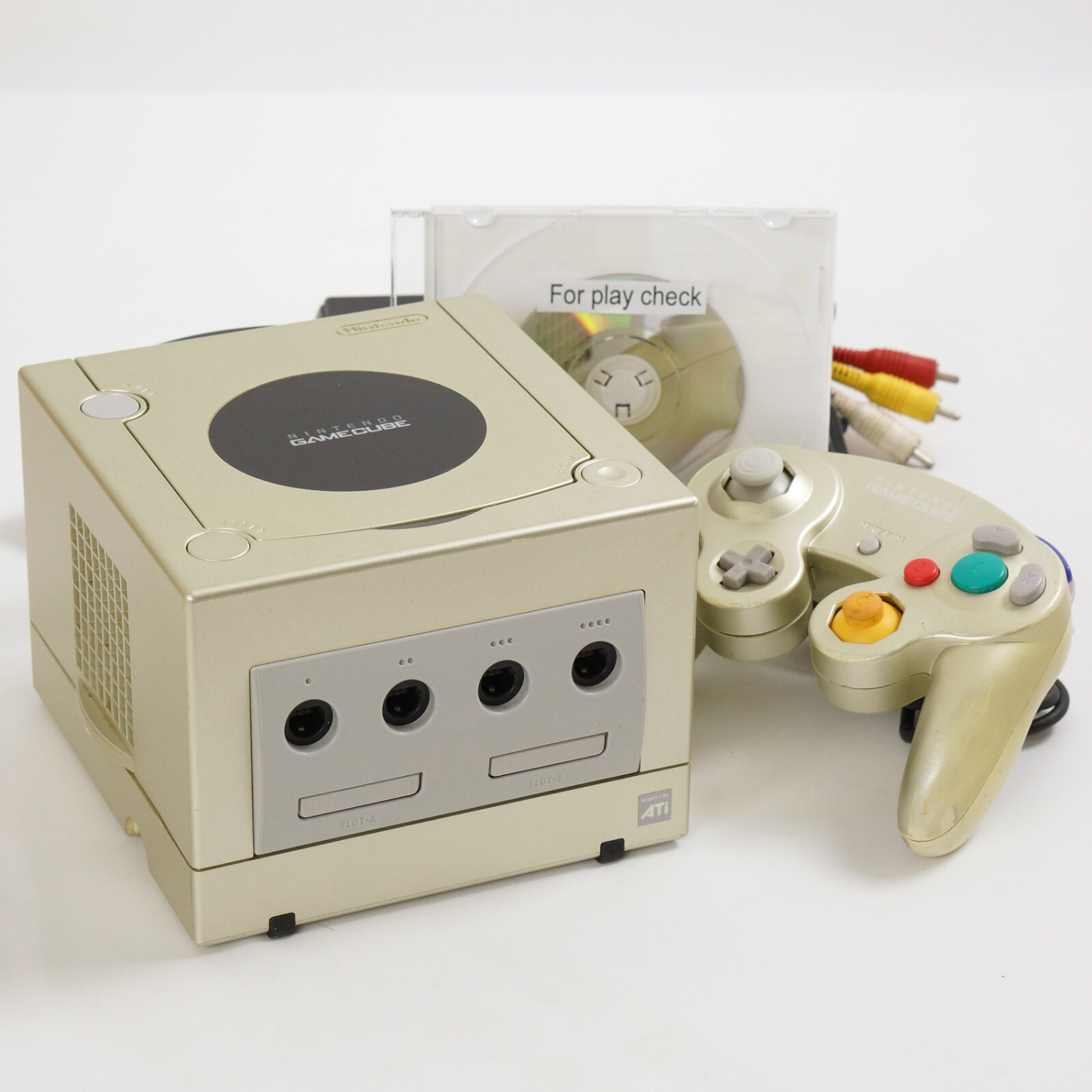 ゲームキューブ 限定カラー スターライトゴールド　Nintendo 限定版】ニンテンドーゲームキューブ スターライトゴールド 本体
