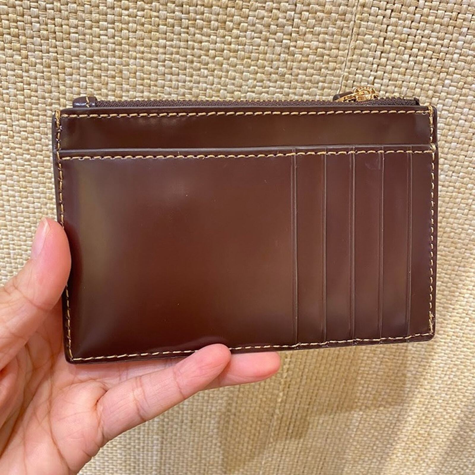 激安★Tory Burch Britten Zip Card Case カード名刺入れ 141065 NWT Tory Burch Britten Zip card case 141065 IN Tempranilla