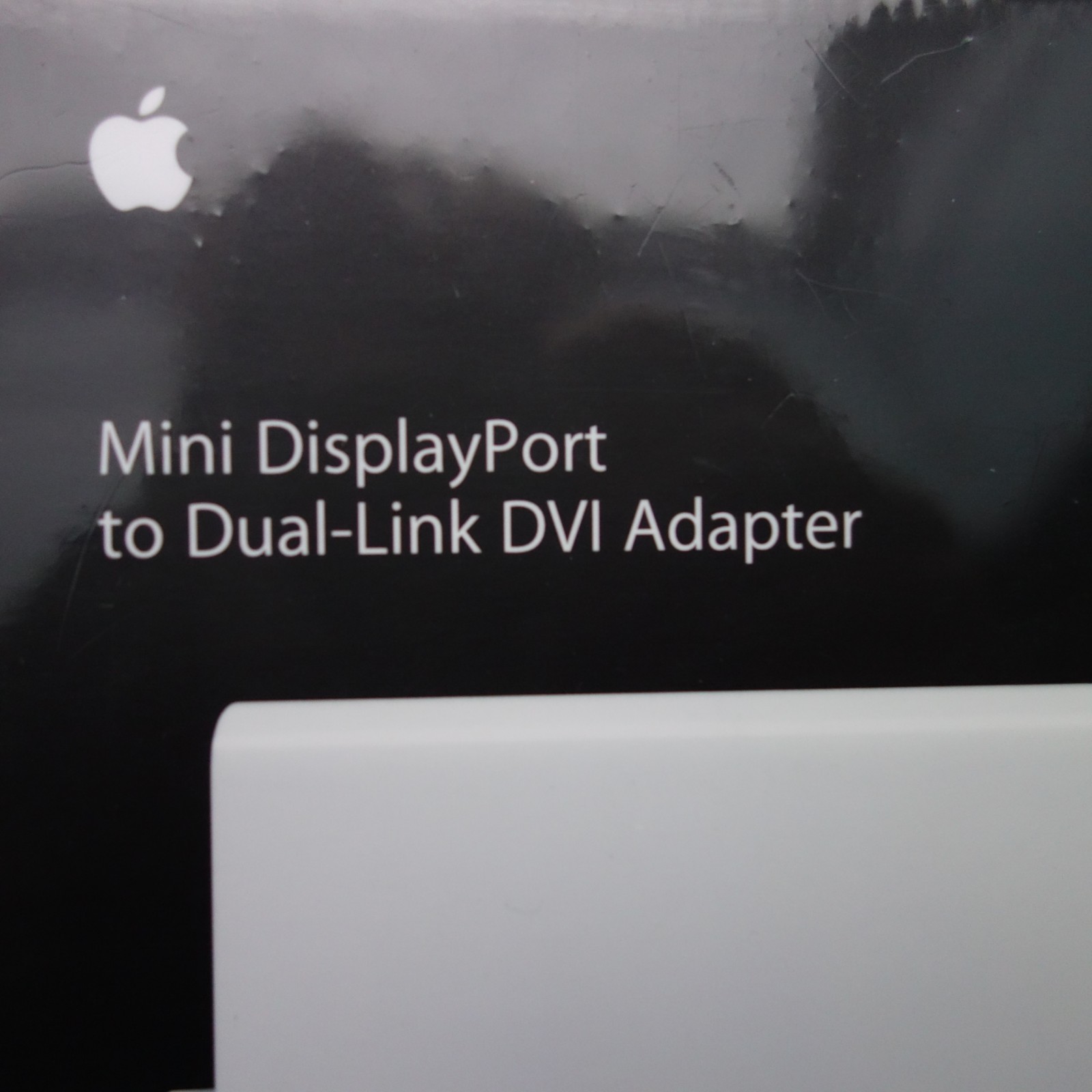Apple Mini DisplayPort to Dual Link DVI Adapter *Brand new Never Opened*