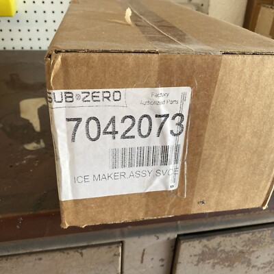 Sub Zero Refrigerator Ice Maker Assy 7042073 OEM 100% Genuine