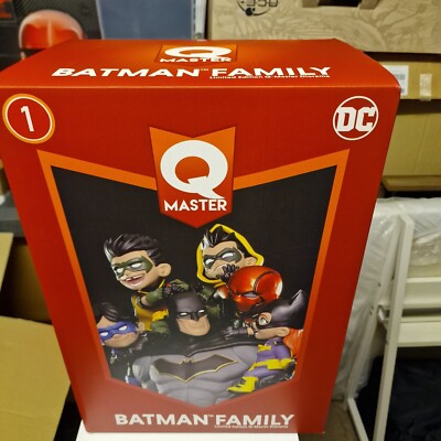 DC Comics Batman Family 15 Inch QMX Q-Master Statue