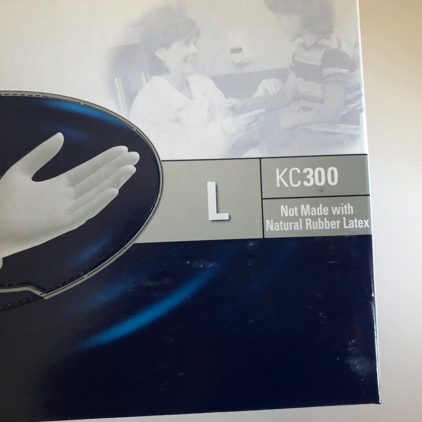 2000 Count Case - Kimberly Clark Nitrile Exam Gloves Size Large Exp. 11/2024