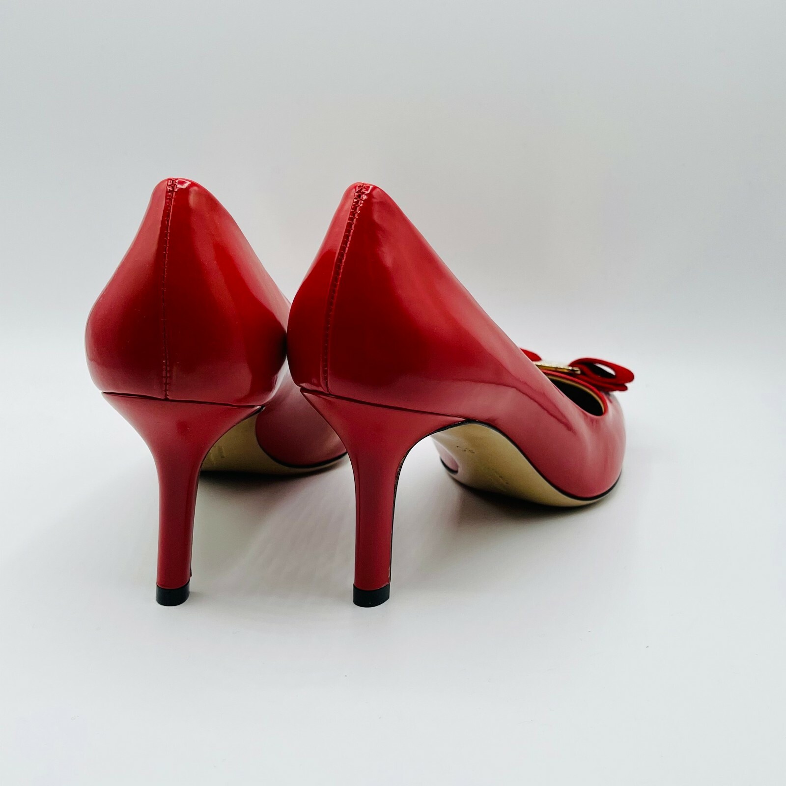 Pre-owned Ferragamo Salvatore  Erice 70 Women's Red Leather Bow Heel Pump 672532