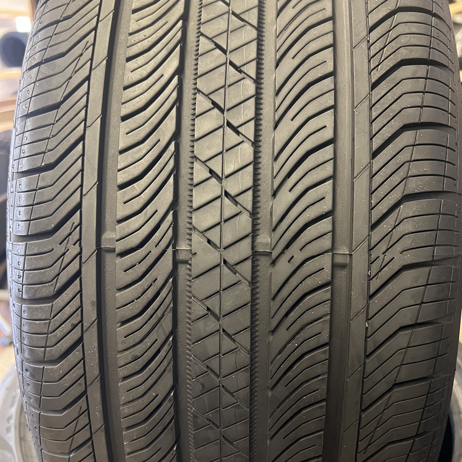 1 (One) Tire LikeNEW CONTINENTAL ProContact TX NO 255/50/19 103V