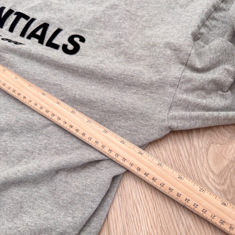 FEAR OF GOD ESSENTIALS ロングスリーブシャツ グレー FEAR OF GOD ESSENTIALS ロングスリーブシャツ グレー FOG ESSENTIALS