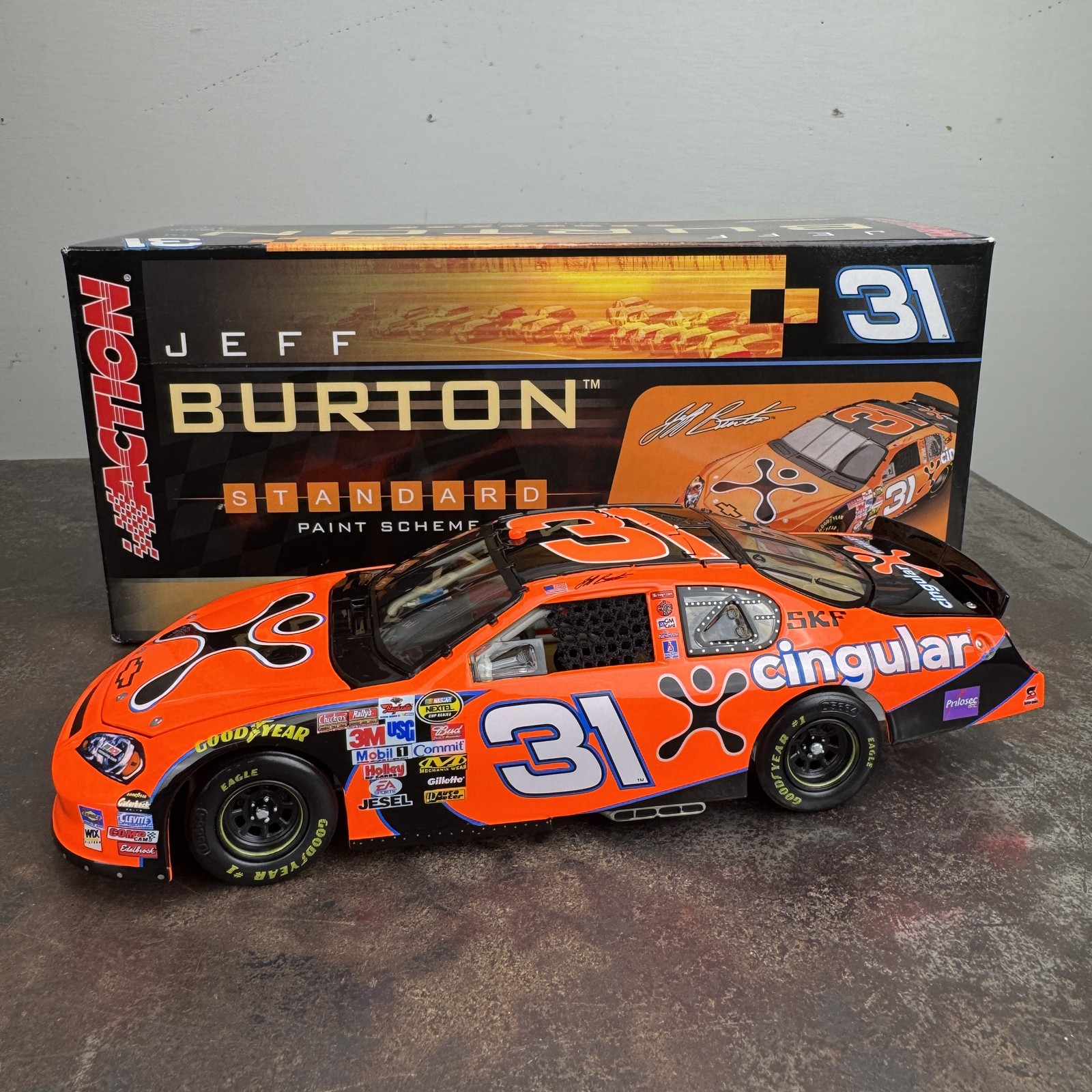 2006 Jeff Burton #31 Cingular Wireless 1:24 NASCAR Diecast ACTION Monte Carlo