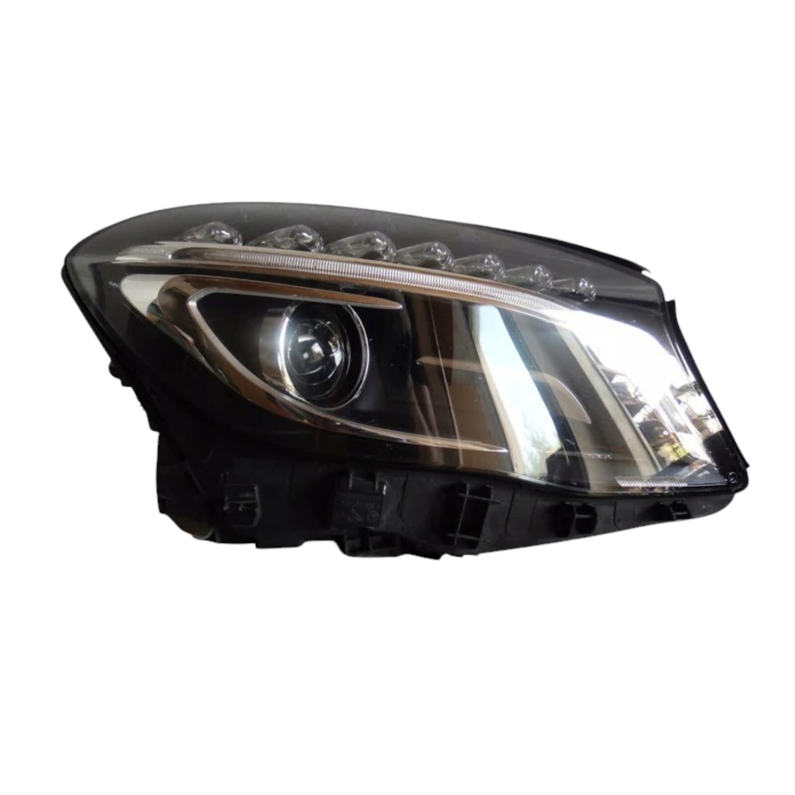 Mercedes-Benz GLA X156 Bi-Xenon PAIR USED GENUINE A1569061700