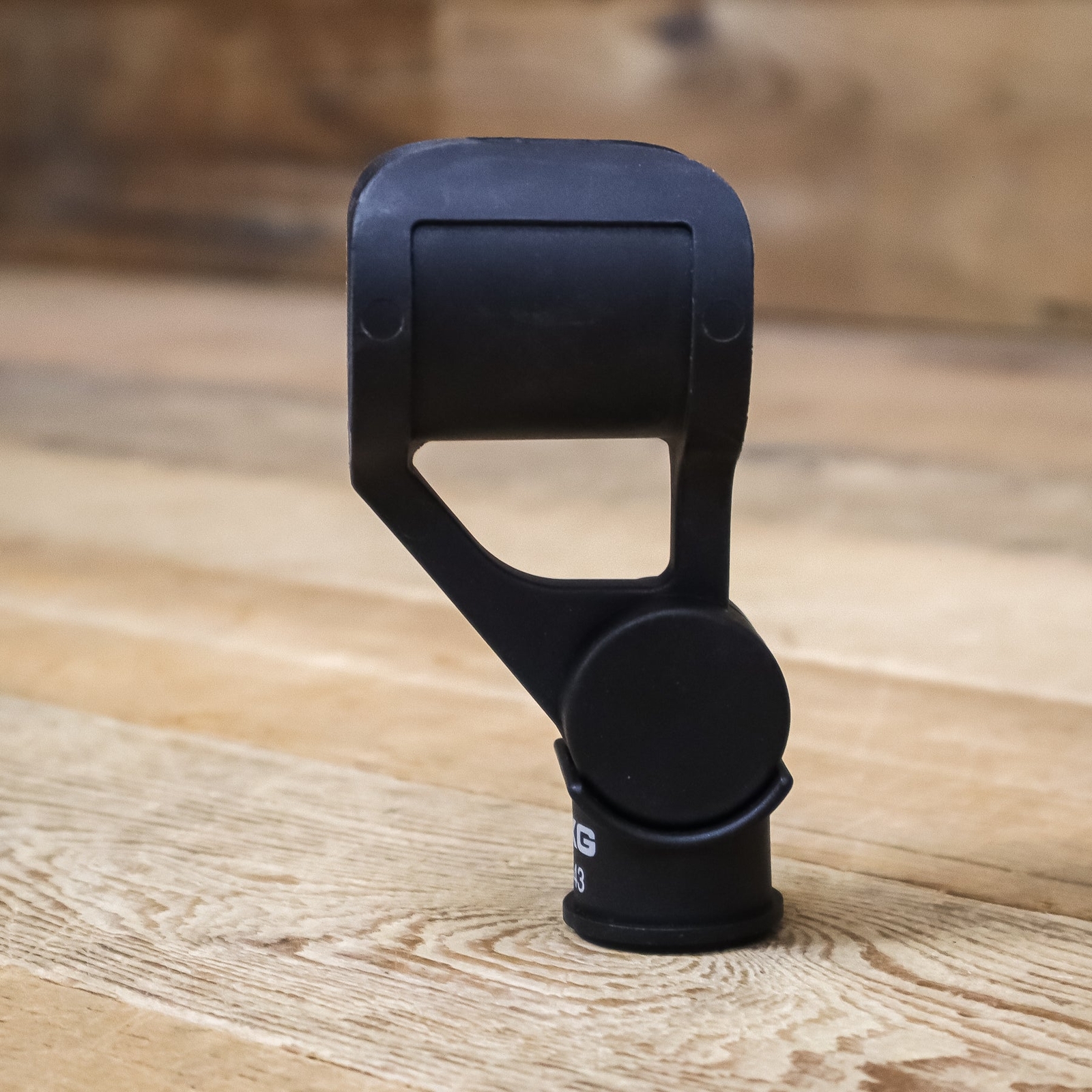 AKG C1000S コンデンサーマイク + マイクホルダー SA 43 AKG SA43 Mic Clip Stand Mount for C1000, C1000S Microphones