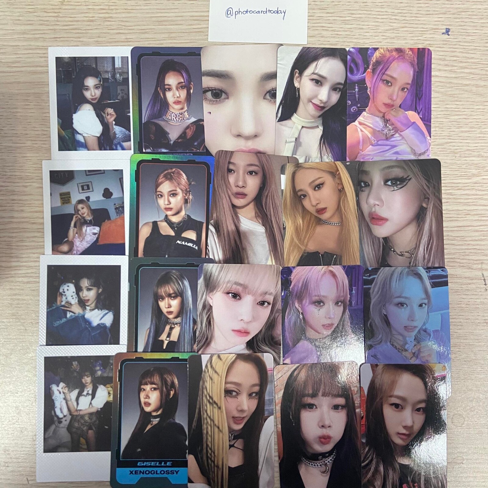 AESPA ALBUM GIRLS PHOTOCARD - CARD ALBUM GIRLS KARINA WINTER AESPA ALBUM GIRLS PHOTOCARD - CARD ALBUM GIRLS KARINA WINTER