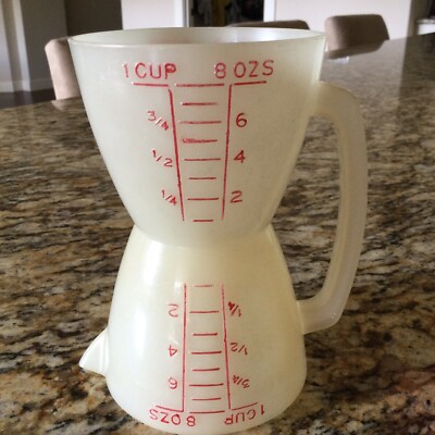 Vintage Tupperware Dry Wet Double Measuring Cup #860 Red Markings Easy Grip Pour