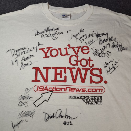 cleaveland カットソー Vtg 19 Action News Cleveland Signed T Shirt | eBay