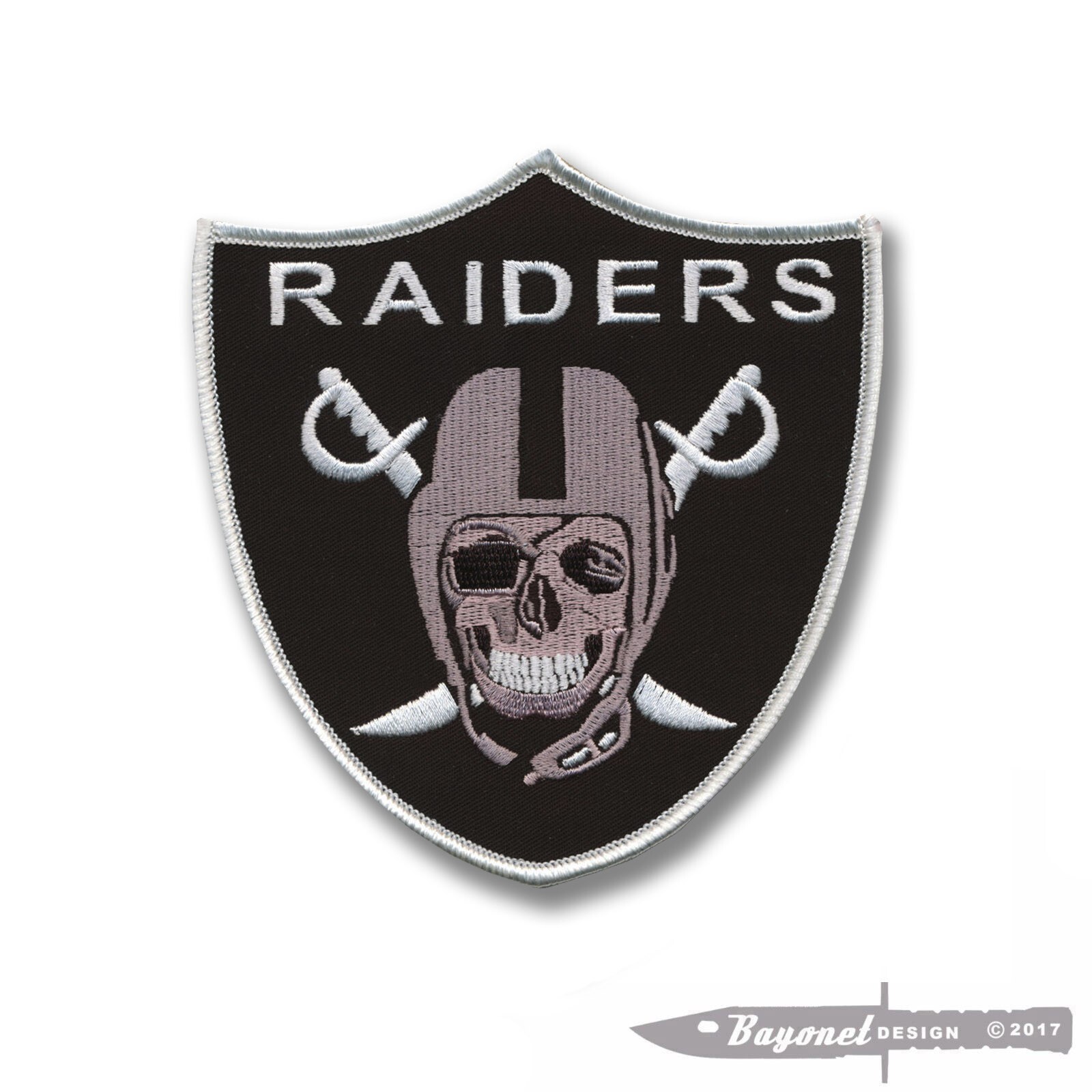 Raider Skull Shield - Embroidered Patch - Wax Back 5
