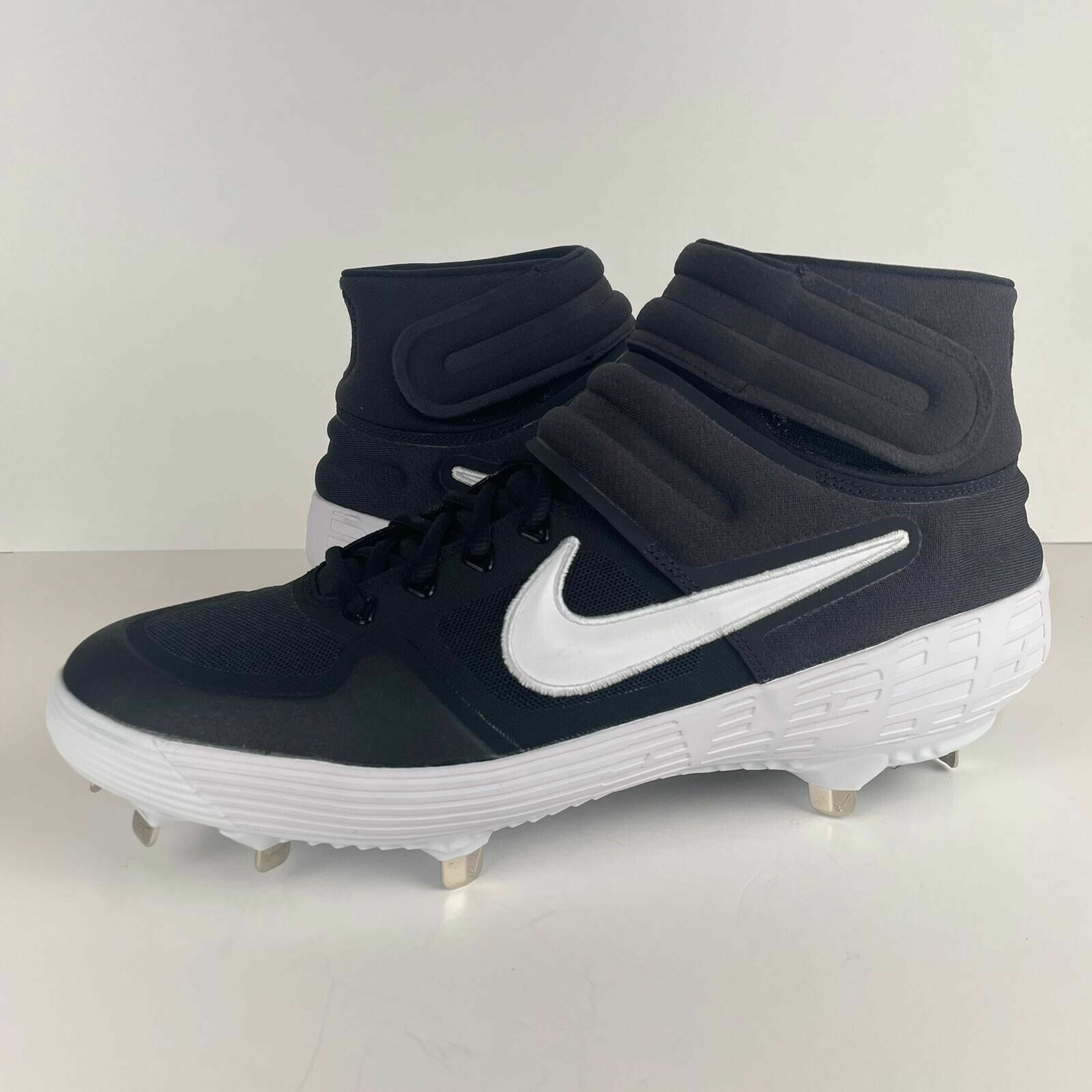 nike alpha huarache elite 2 mid molded
