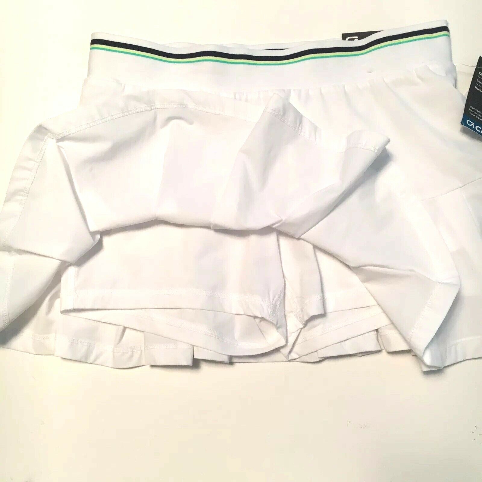 GapFit L Tennis Skirt in Sprint Tech White Pleated Size Medium