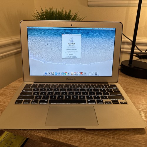 Apple MacBook Air 11