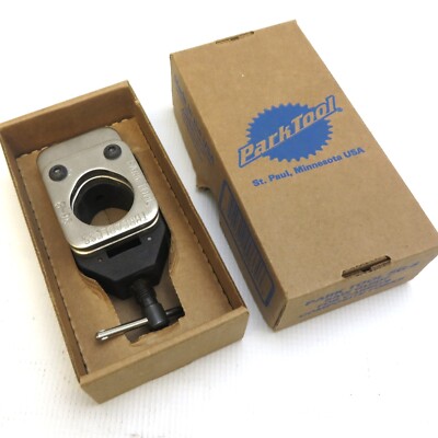PARK TOOL SG-8 Adjustable Saw Guide For Carbon Composite Forks and other Tubes