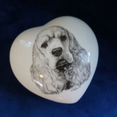 Vtg Cocker Spaniel Dog Heart-Shaped Ceramic Porcelain Trinket Jewelry Box Gift