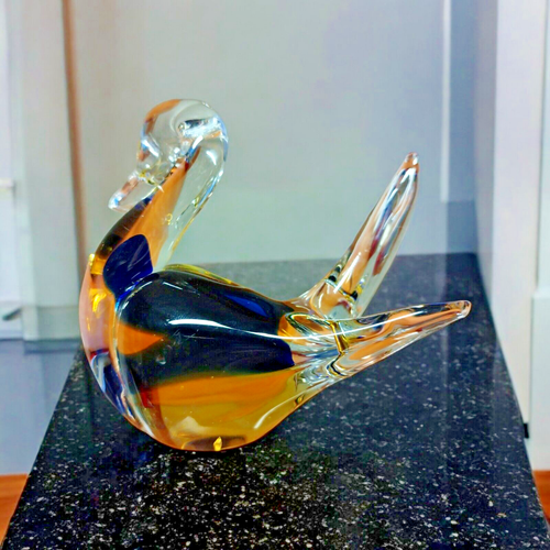 Cygne en verre Murano bleu
