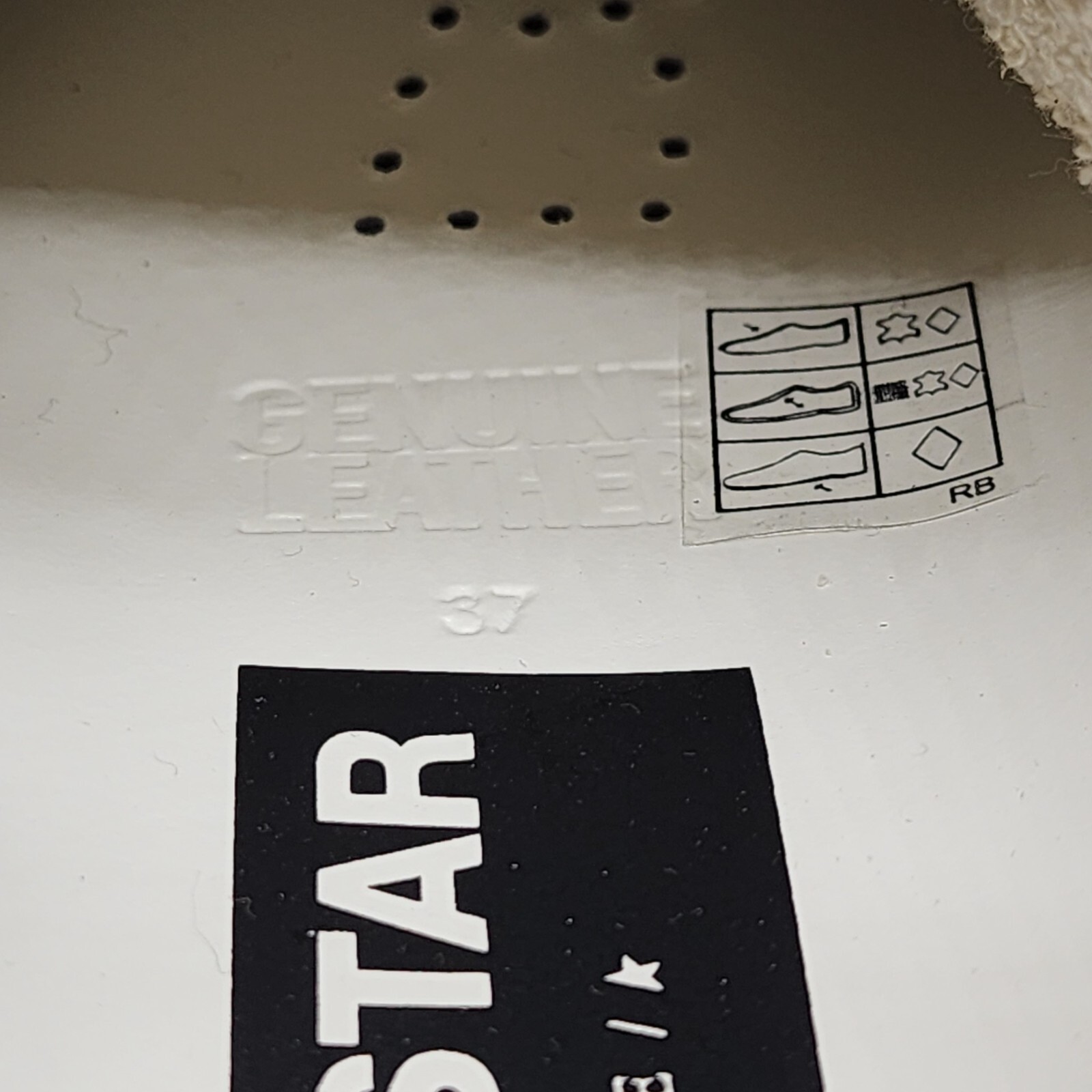 Pre-owned Swarovski Golden Goose Superstar Classic Sneakers With  - Leather - White $985