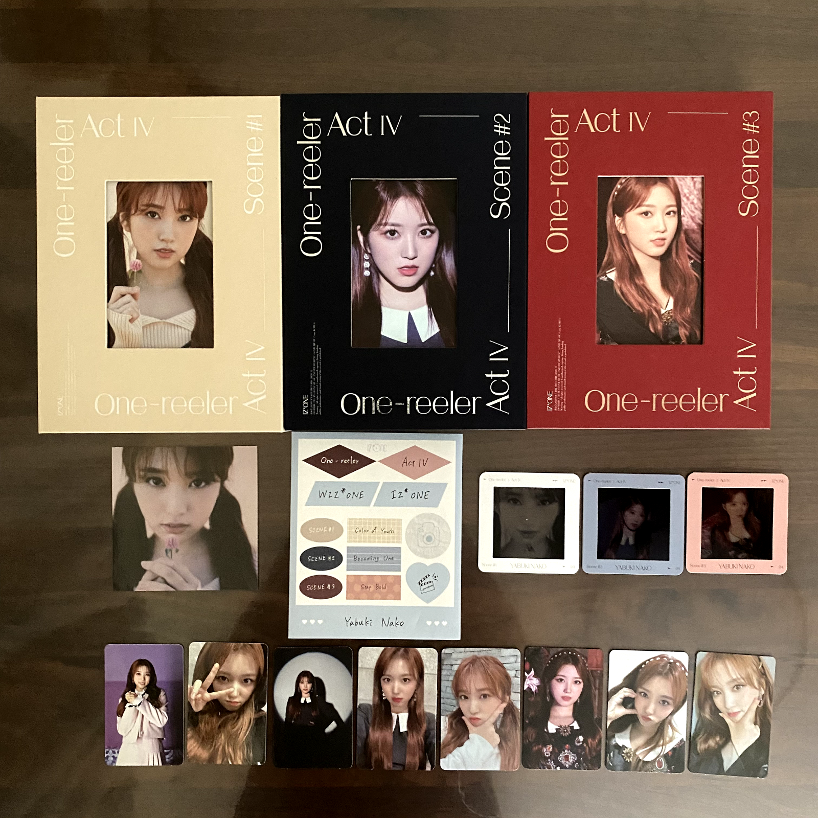 iz*one 4th mini album One-reeler Act IV 3ver. + Photo cards