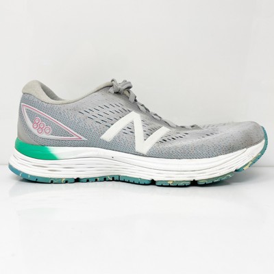 

Женские кроссовки New Balance 880 V9 W880PP9 серые кроссовки размер 9 B, Серый, 880 V9