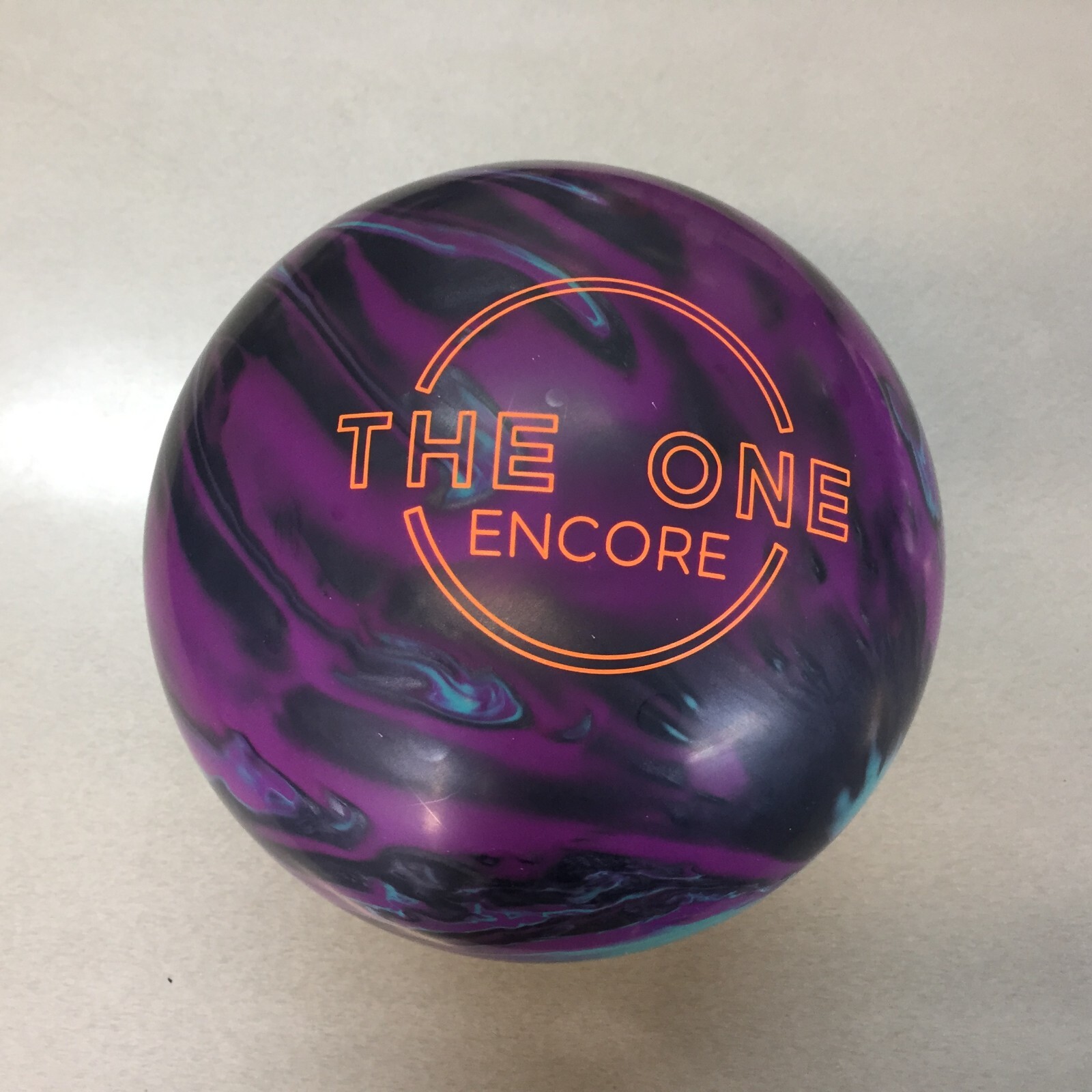 希少品』ザ・ワン ウレタン 15P ボウリングボール ボウリング ザワン