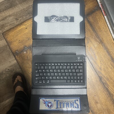 Promark Executive Case for iPad 1 & 2 with Bluetooth Keyboard NFL Titans Logo