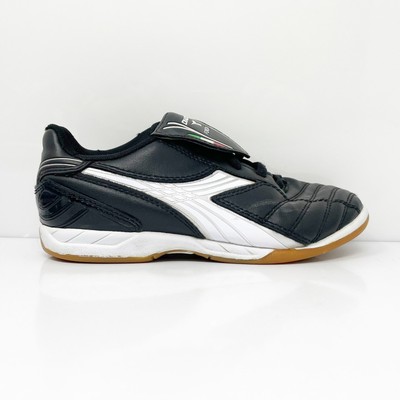 Черные футбольные бутсы Diadora Girls Forza 130045, размер 2