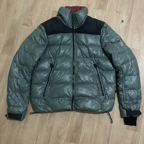 ジャケット MONCLER GRENOBLE Mauduit quilted puffer jacket Bianco MONCLER GRENOBLE Bouquetin belted quilted down ski jacket