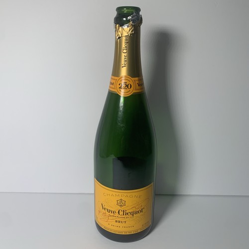 Veuve Clicquot 250年記念ボトル 750ml 2本セット ヴーヴ クリコ ホワイトラベル ドゥミ セック250周年記念ボトル