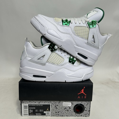 Air Jordan 4 ホワイト/ゴールド 箱付き Nike Women's Air Jordan 4 Retro 