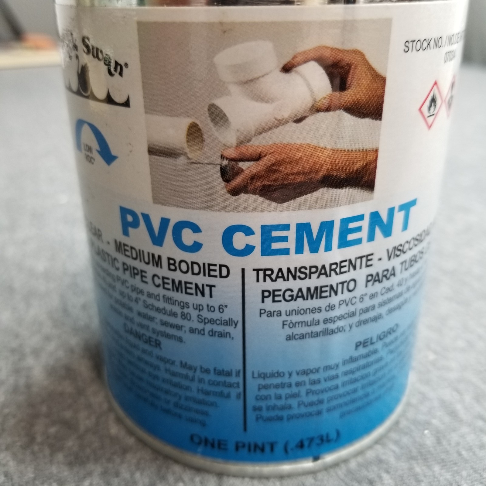 Fixture Displays PVC Cement Clear - Medium Bodied 1 pt. Black Swan 07034