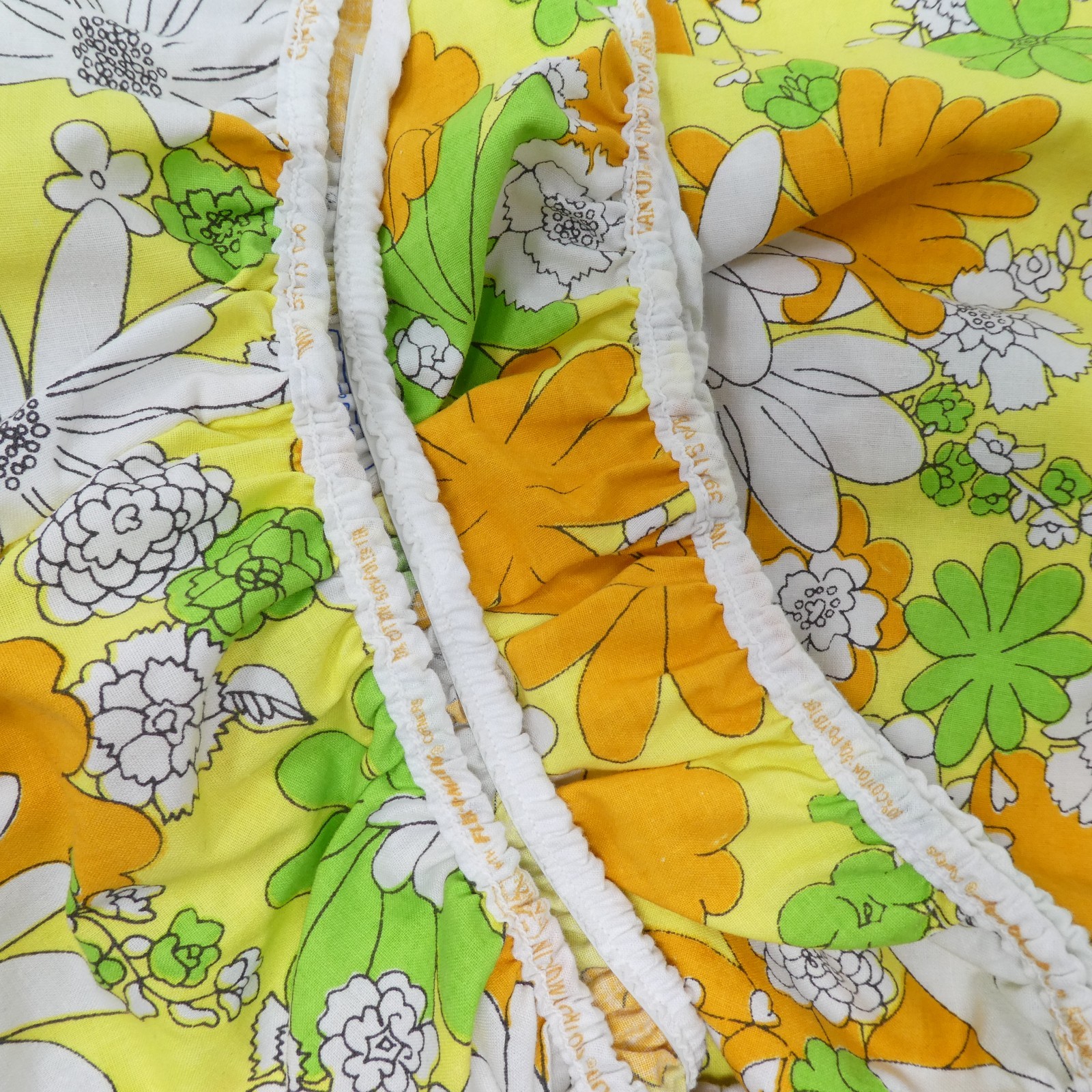 Vintage Cannon Muslin Fabric Twin Fitted Sheet Floral Cutter Crafting Sewing