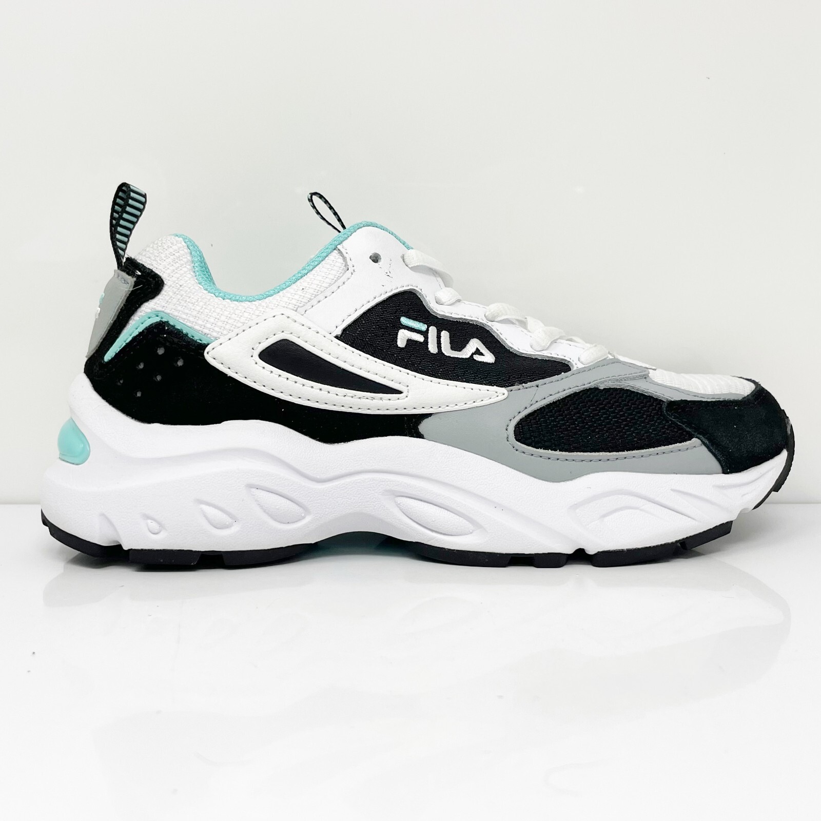

Женские кроссовки Fila Envizion 5RM02019-117 белые повседневные кроссовки размер 7, Белый, Envizion