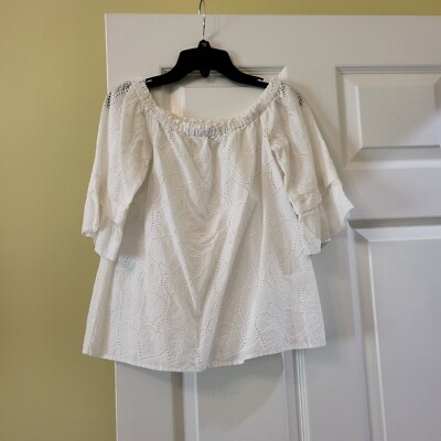 Crown And Ivy White Leaf Top Size XS
