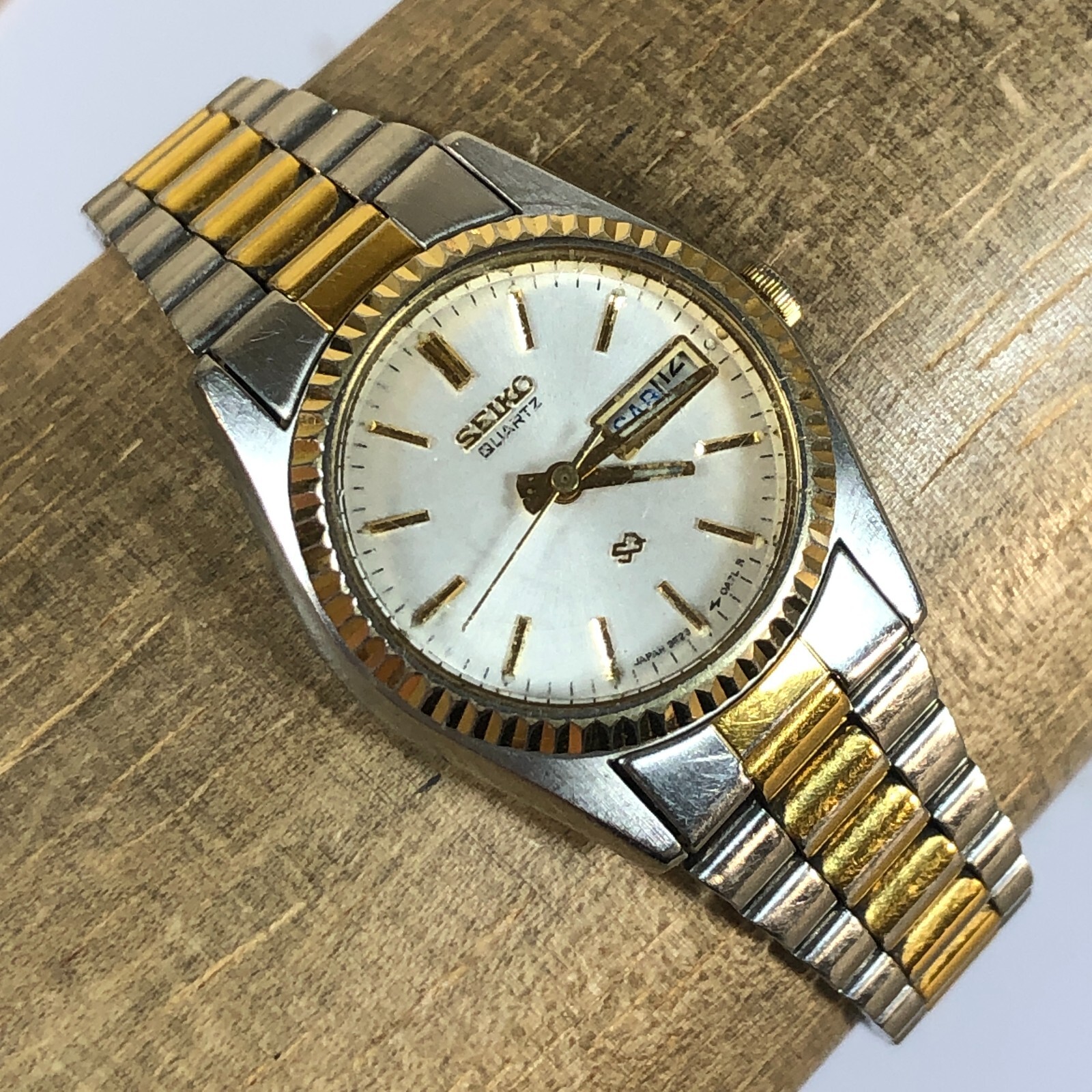 ★ビンテージSEIKO2320-5040★薄型32mm★ $_57.JPG?set_id=880000500F