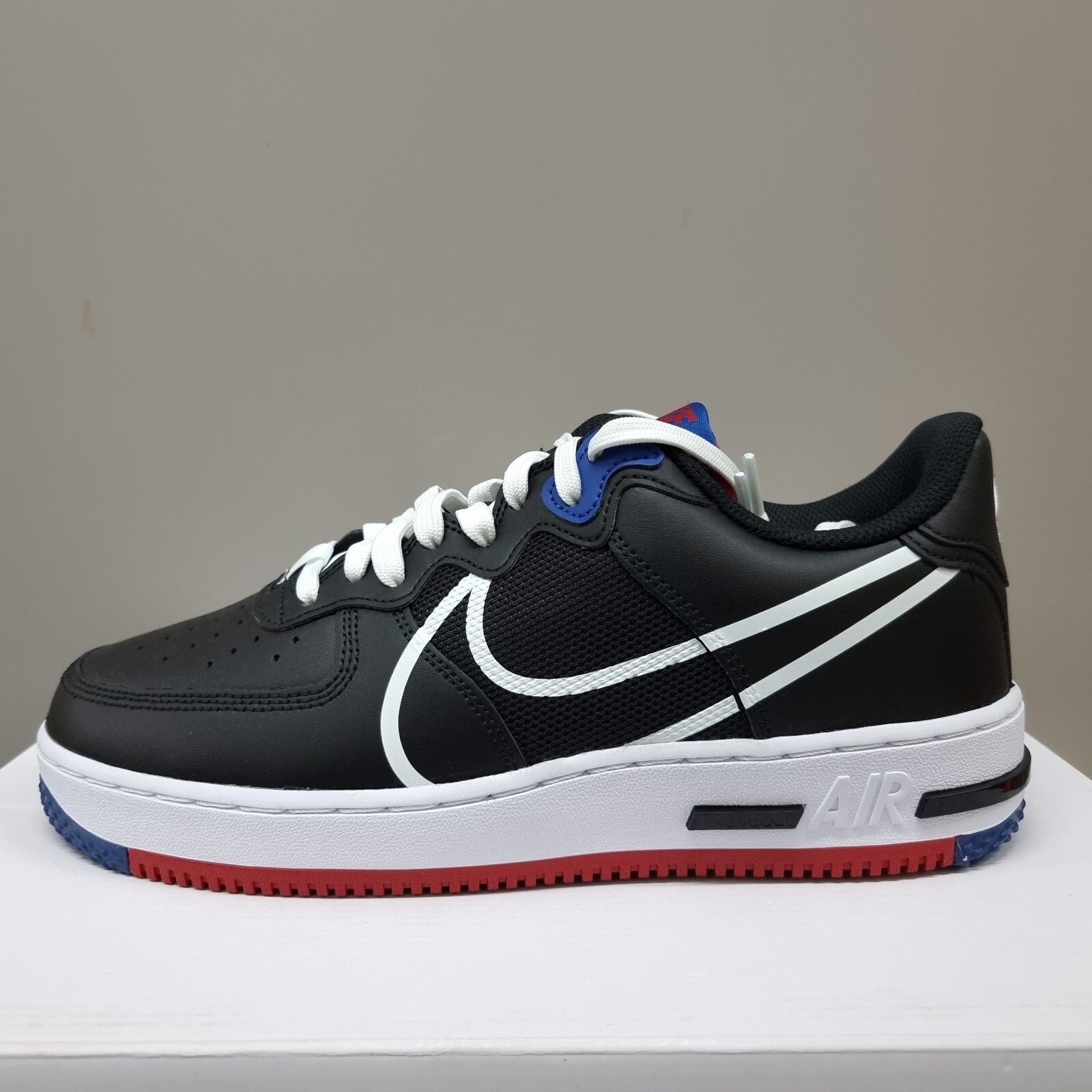 nike air force 1 react white red black