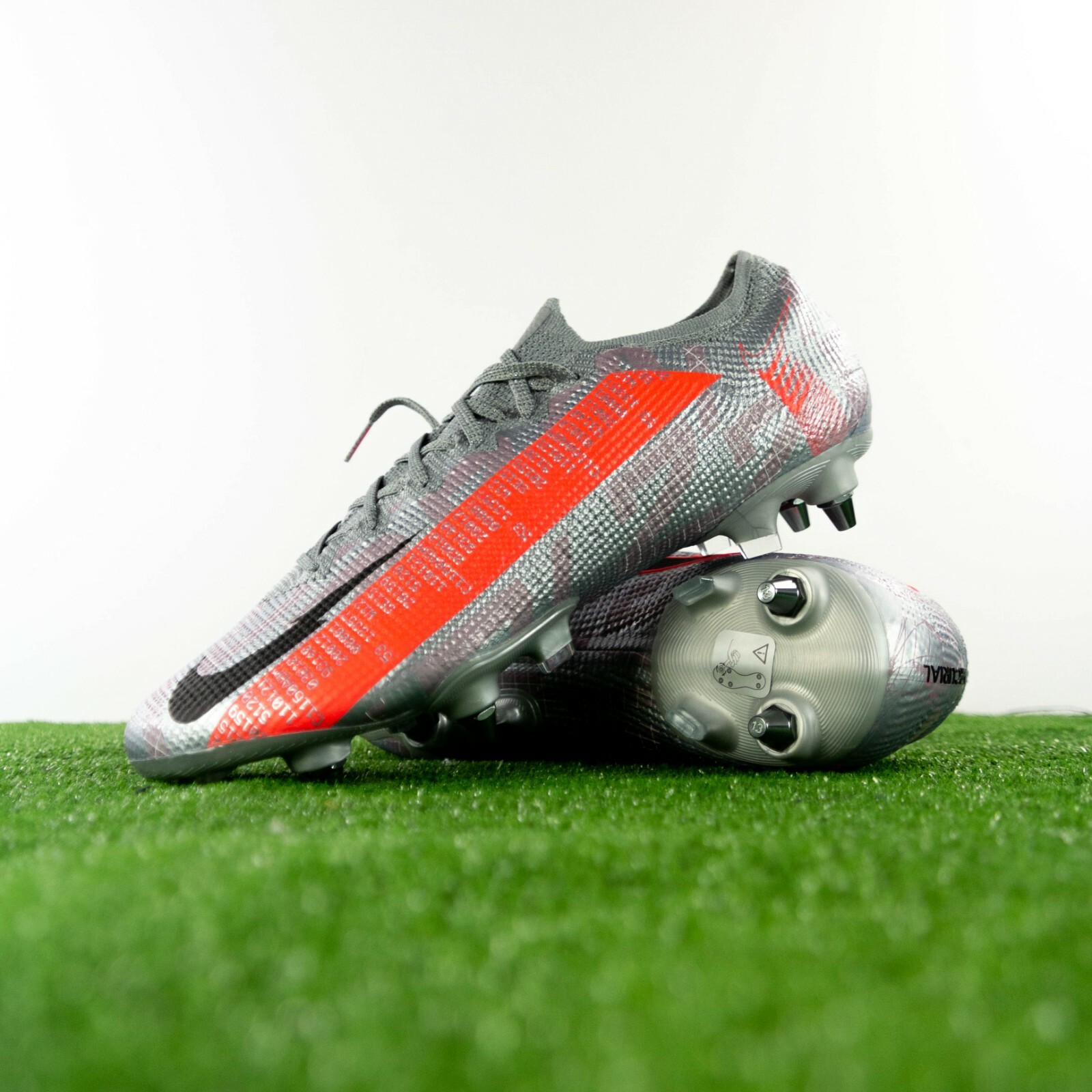 nike mercurial vapor red and silver